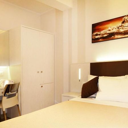 Manila Inn Rom Zimmer foto