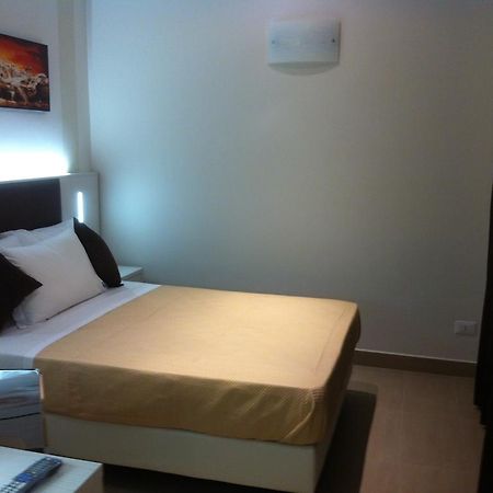 Manila Inn Rom Zimmer foto